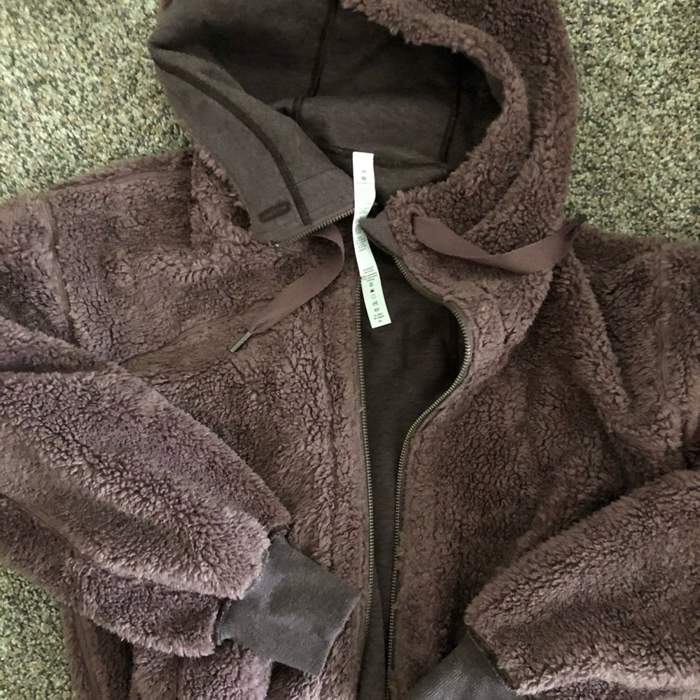Lululemon crop Sherpa
